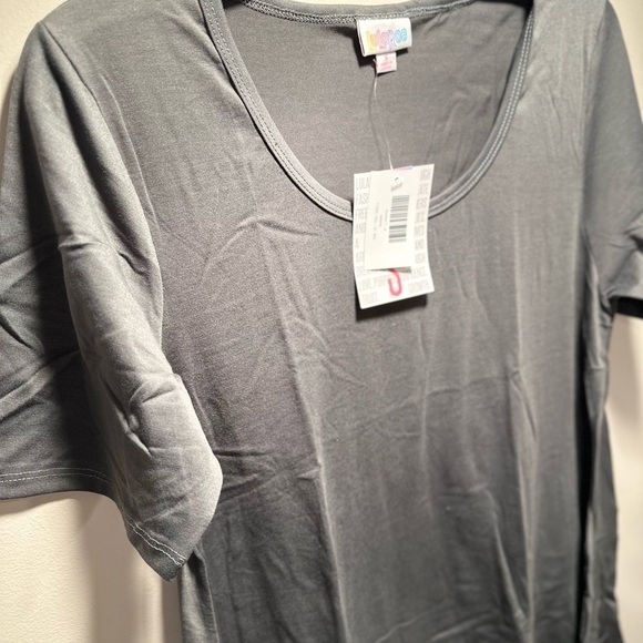 LulaRoe Perfect T Swing Top Small (8,10,12,14) & OS Leggings 2-10 Red Bundle Set - Picture 9 of 15